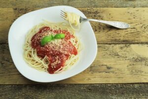 BG simple spaghetti and sauce fork-863304_1280